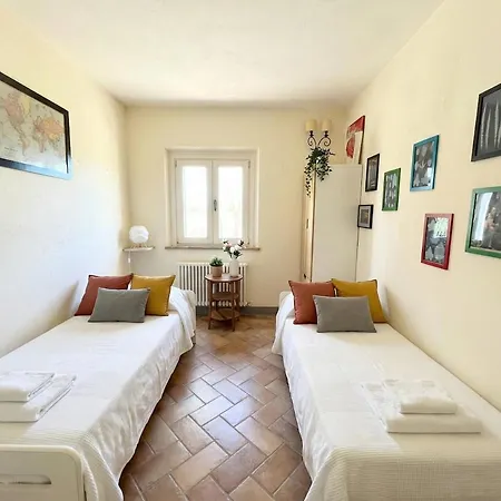 Country -private Pool, Jacuzzi, Tennis Court- *